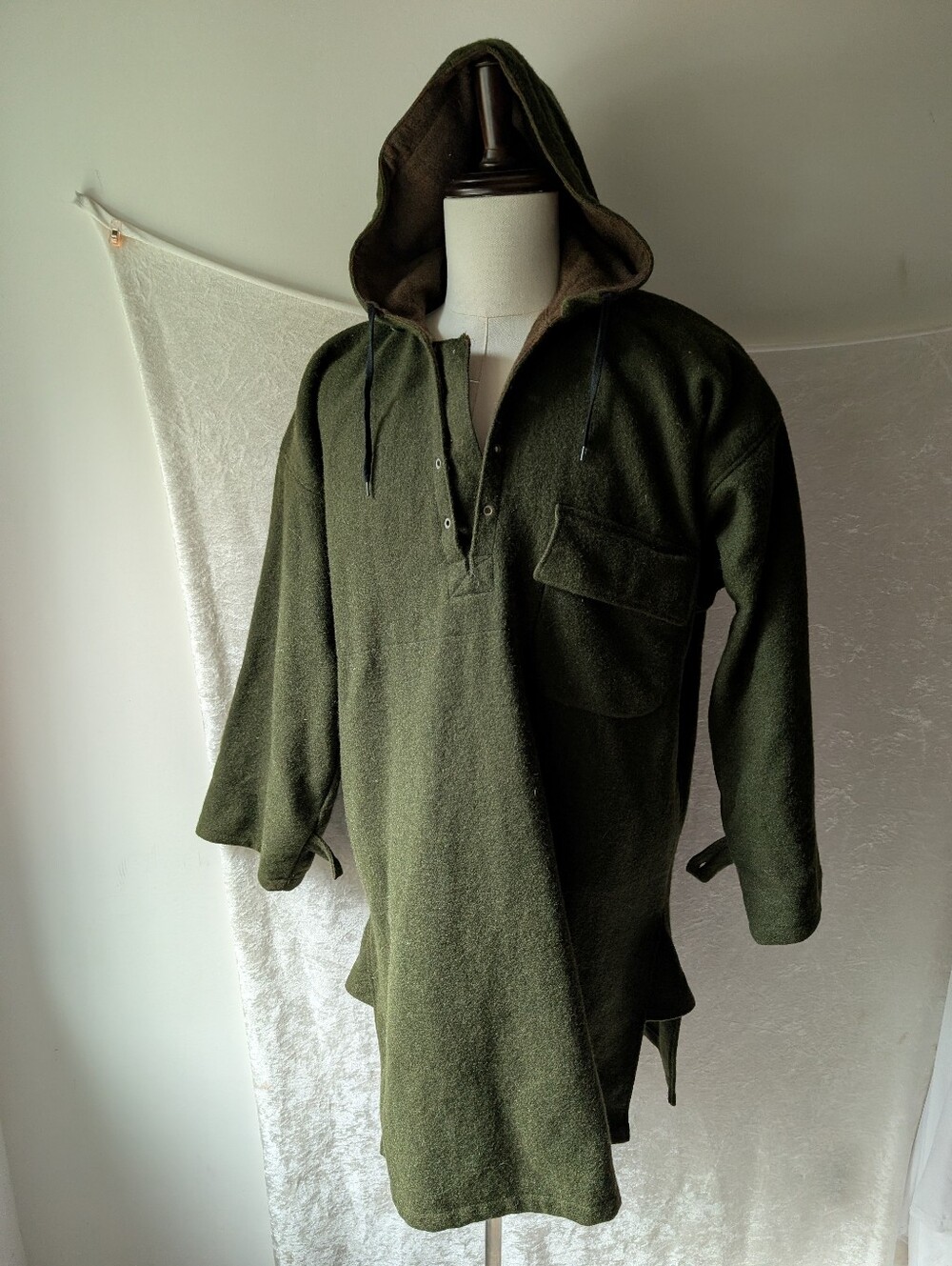 Swandri John Mack Waterproofed New Zealand Wool Hooded Parka Mos Green V Neck